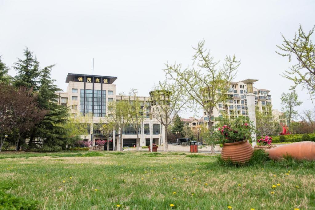 Qingdao Royal Garden Hotel Exterior foto